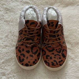 New Freshly Picked Next Step Sneakers size 8,